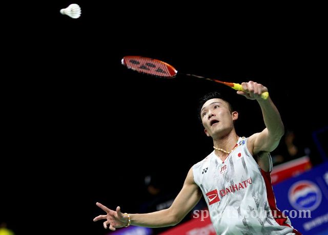 后有多名老 后有多名老