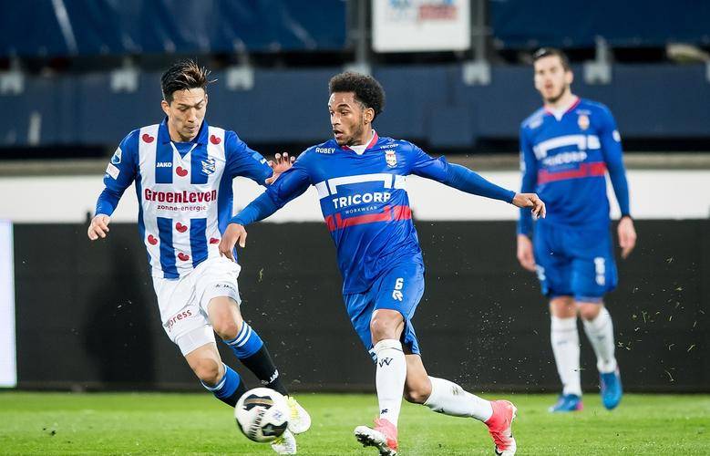 另一方面 另一方面