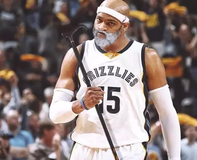 传球果断的 传球果断的